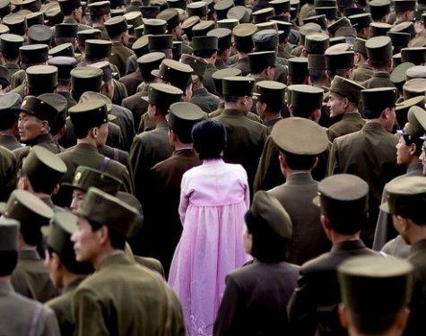 Dünyanın en otoriter ülkelerinden olan Kuzey Kore halkı 