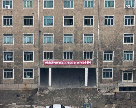 Dünyanın en otoriter ülkelerinden olan Kuzey Kore halkı 