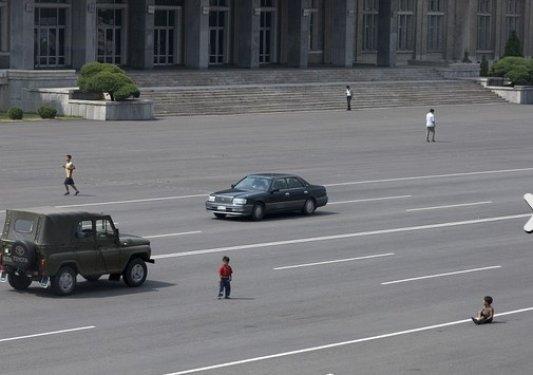 Dünyanın en otoriter ülkelerinden olan Kuzey Kore halkı 