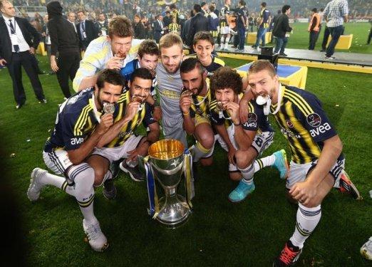 Fenerbahçe'nin şampiyonluk kutlamaları