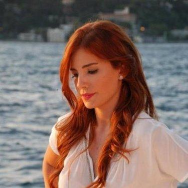 Kutsi eşi ile sevgilisi arasında kaldı