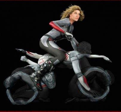 Vücut boyama sanatı sınır tanımıyor 