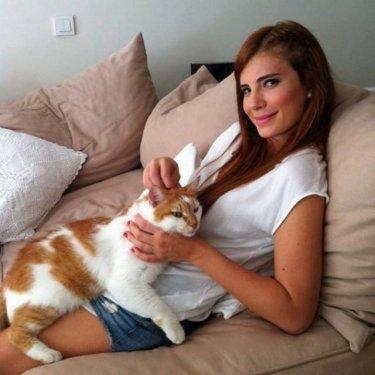 Kutsi eşi ile sevgilisi arasında kaldı