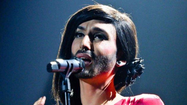 Sakalsız Eurovision şampiyonu Conchita Wurst