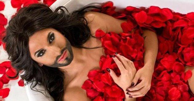 Sakalsız Eurovision şampiyonu Conchita Wurst