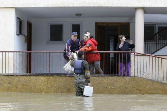Bosna'da son yılların en büyük sel felaketi