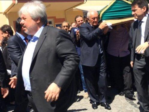 Ali Şen torununu gözyaşlarıyla uğurladı