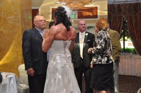 Body building şampiyonu gelin Gabrielle 