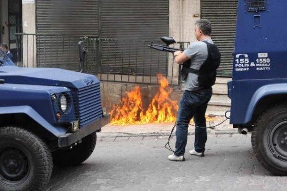 Okmeydanı'ndaki polis müdahalesinden görüntüler