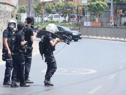 Okmeydanı'ndaki polis müdahalesinden görüntüler
