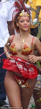 Rihanna karnavalda - Resim 8