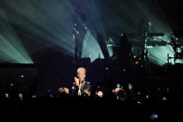 Rihanna İstanbul'u salladı - Resim 54