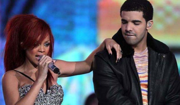 Rihanna eski aşkı Drake ile yeniden beraber