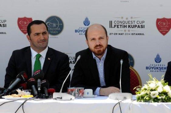 Bilal Erdoğan Okçular Tekkesi'nde ok atışı yaptı