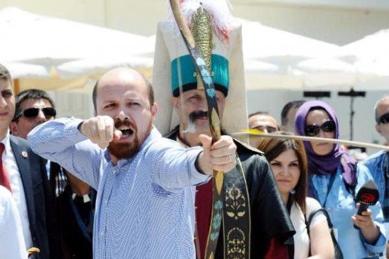 Bilal Erdoğan Okçular Tekkesi'nde ok atışı yaptı