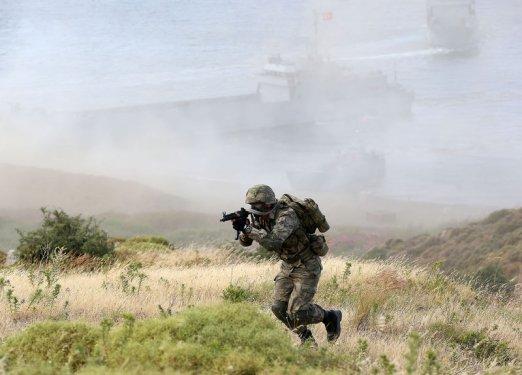 Efes-2014 tatbikatı nefes kesiyor