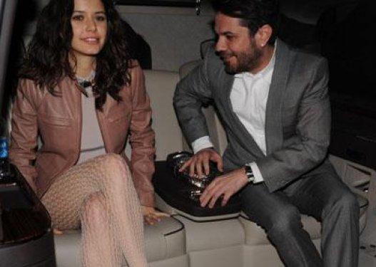 Kenan Doğulu ile Beren Saat bar açıyor