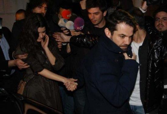 Kenan Doğulu ile Beren Saat bar açıyor