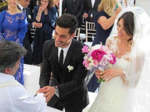 Ünlü teknik direktör kızını evlendirdi