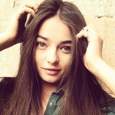 Özcan Deniz'in yeni yıldızı Ayça Ayşin Turan