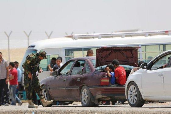 Musul halkı kenti terk ediyor 
