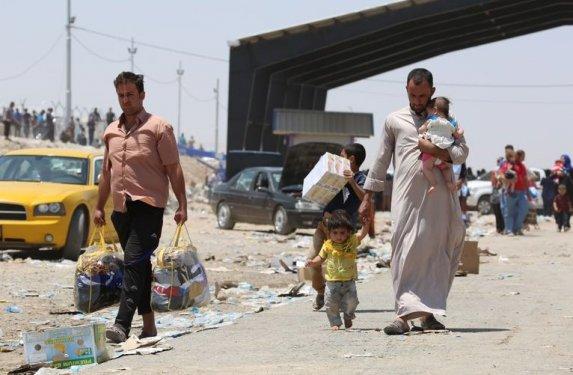 Musul halkı kenti terk ediyor 