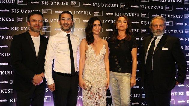 Bu hafta 2'si yerli 5 film vizyona girdi