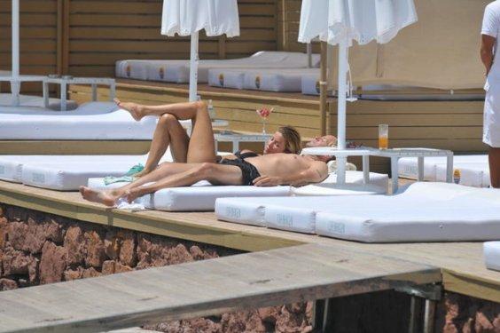 Ivana Sert sevgilisiyle tatilde