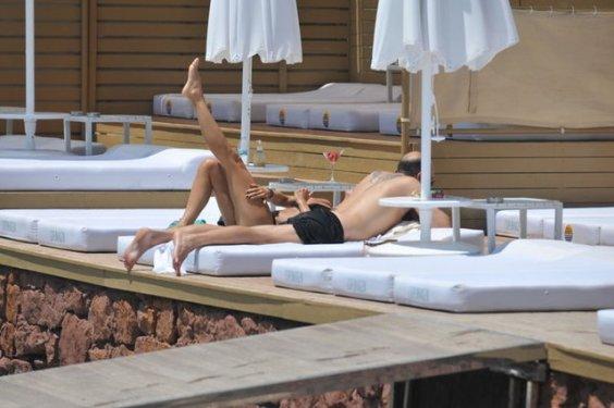 Ivana Sert sevgilisiyle tatilde