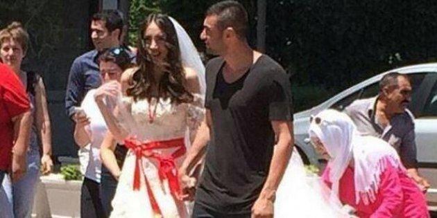 Burak Yılmaz gelini aldı