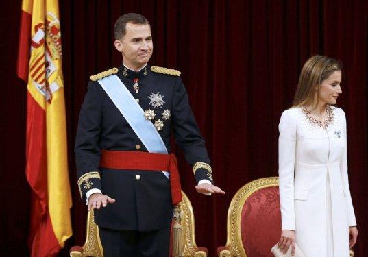 İspanya'nın yeni kralı 6'ıncı Felipe oldu