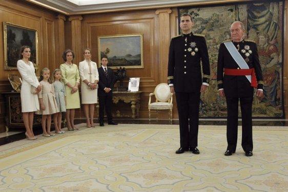 İspanya'nın yeni kralı 6'ıncı Felipe oldu