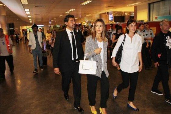 Magnum'un reklam yüzü Jessica Alba İstanbul'da