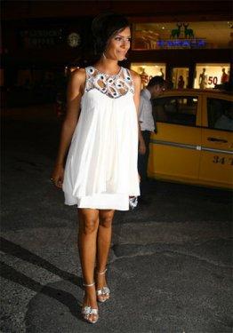 Bergüzar Korel eşi Halit Ergenç'e olan aşkını anlattı