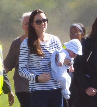 İngiliz Kraliyeti'nin en şık üyesi: Prens George