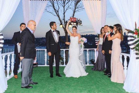 Muhteşem Yüzyıl’ın Mihrimah Sultan'ı Pelin Karahan evlendi 