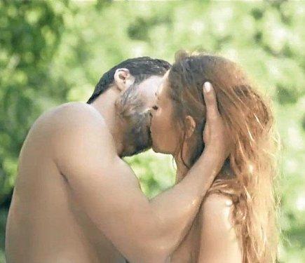 Hülya Avşar 29 yıl sonra ilk kez kurallarını yıktı 