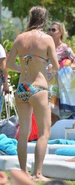 Tuba Ünsal eşi ile Bodrum'da objektiflere takıldı