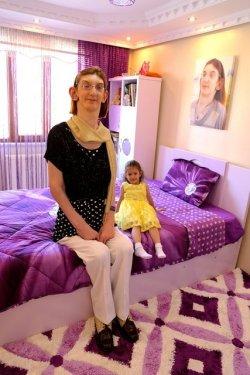 Dünyanın en uzun boylu kızı Rümeysa