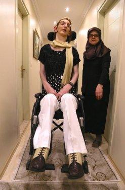 Dünyanın en uzun boylu kızı Rümeysa