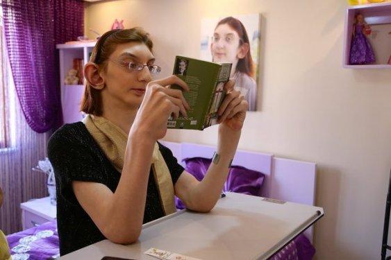 Dünyanın en uzun boylu kızı Rümeysa