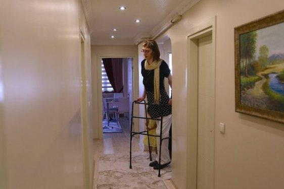 Dünyanın en uzun boylu kızı Rümeysa