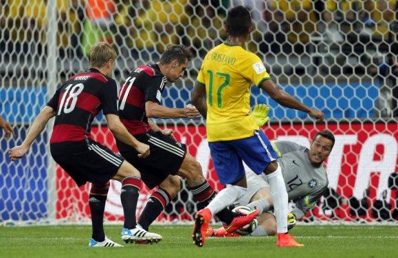 Almanya-Brezilya maçının en özel fotoğrafları