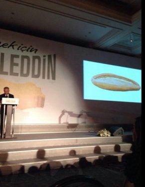 Ekmeleddin İhsanoğlu caps'leri