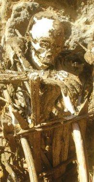 Papua Yeni Gine'de tüyler ürperten bir gelenek 