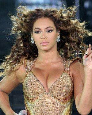 Binbir surat Beyonce