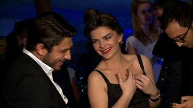 Pelin Karahan'ın bebeği göründü