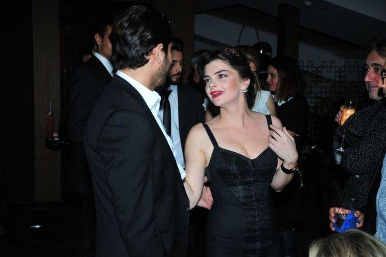 Pelin Karahan'ın bebeği göründü