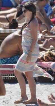 Pelin Karahan'ın bebeği göründü