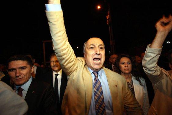 AK Partili milletvekillerinin İsrail Konsolosluğu önündeki eylemi - Resim 18